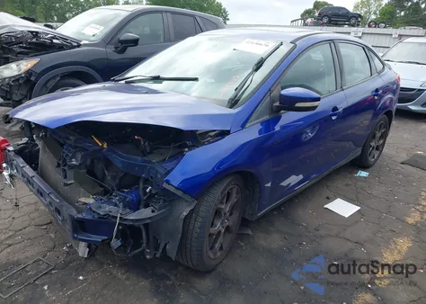 2014 Ford Focus Se z USA, uszkodzony, nr VIN 1FADP3F2XEL268847